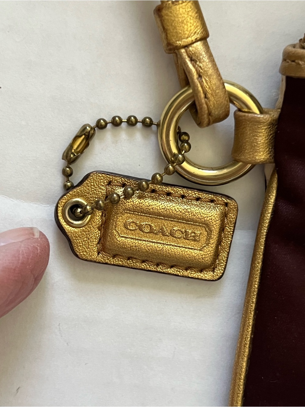 COACH LEGACY JULIA 2 pc MATCHING TAG SET. CROSSBODY & WRISTLET w GOLD TRIM EUC - Picture 12 of 16
